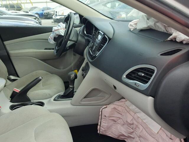 1C3CDFBA5DD156712 - 2013 DODGE DART 银色 照片 5