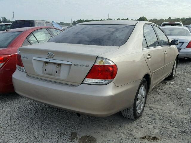 4T1BE30KX5U522028 - 2005 TOYOTA CAMRY LE 金色 照片 4