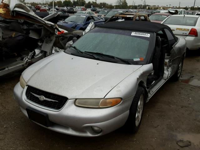 3C3EL55H4YT286284 - 2000 CHRYSLER SEBRING SILVER photo 2