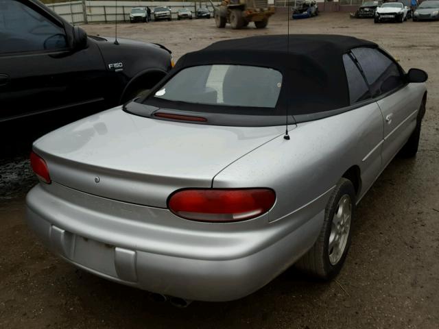 3C3EL55H4YT286284 - 2000 CHRYSLER SEBRING SILVER photo 4