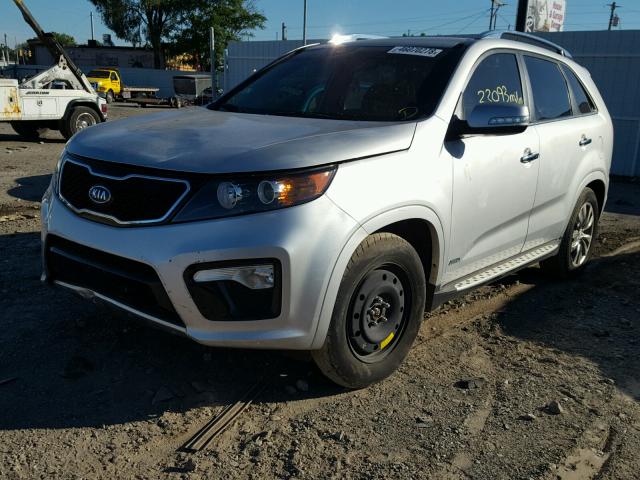 5XYKWDA29DG389168 - 2013 KIA SORENTO SX SILVER photo 2