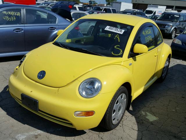 3VWBA21CXXM423733 - 1999 VOLKSWAGEN NEW BEETLE YELLOW photo 2