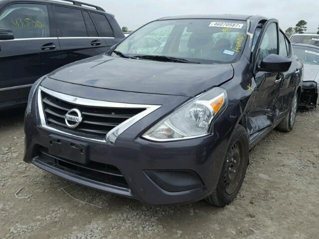 3N1CN7AP5FL873213 - 2015 NISSAN VERSA S GRAY photo 2