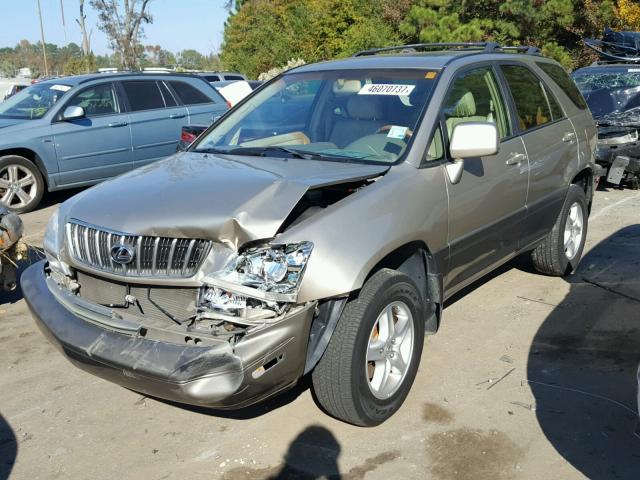 JTJGF10U310107175 - 2001 LEXUS RX 300 TAN photo 2