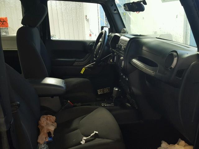 1C4AJWAG9DL683899 - 2013 JEEP WRANGLER S BLACK photo 5