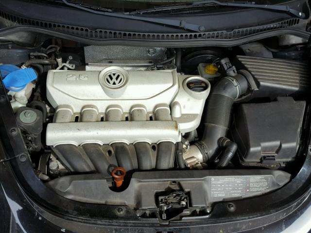 3VWPW31C19M518990 - 2009 VOLKSWAGEN NEW BEETLE შავი ფოტო 7