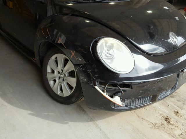 3VWPW31C19M518990 - 2009 VOLKSWAGEN NEW BEETLE შავი ფოტო 9