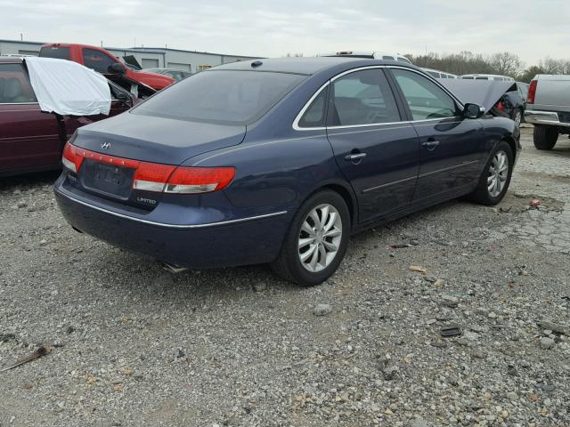 KMHFC46FX8A274327 - 2008 HYUNDAI AZERA SE BLUE photo 4