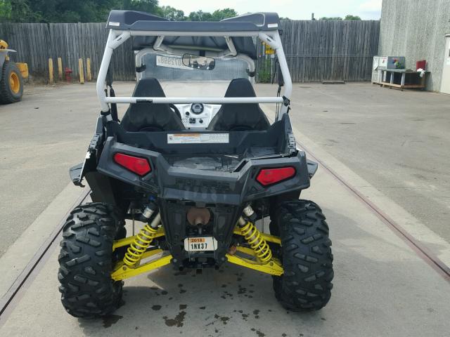 4XAVE7EAXEF274058 - 2014 POLARIS RZR 800 S WHITE photo 4