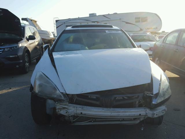 1HGCM66855A059520 - 2005 HONDA ACCORD EX WHITE photo 9