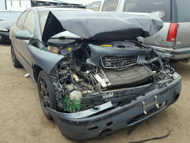 YV1RH58D822156051 - 2002 VOLVO S60 GREEN photo 1