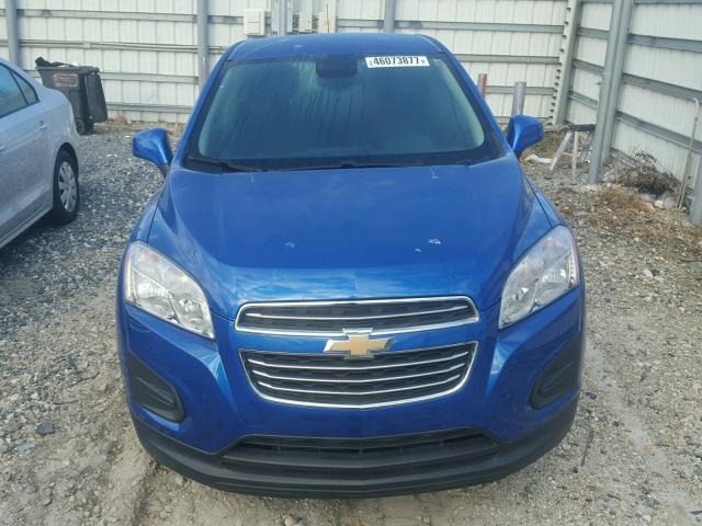 KL7CJKSB0GB576414 - 2016 CHEVROLET TRAX LS BLUE photo 9