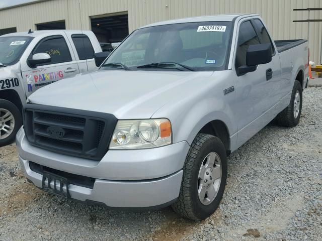 1FTRF12W66NA42729 - 2006 FORD F150 SILVER photo 2