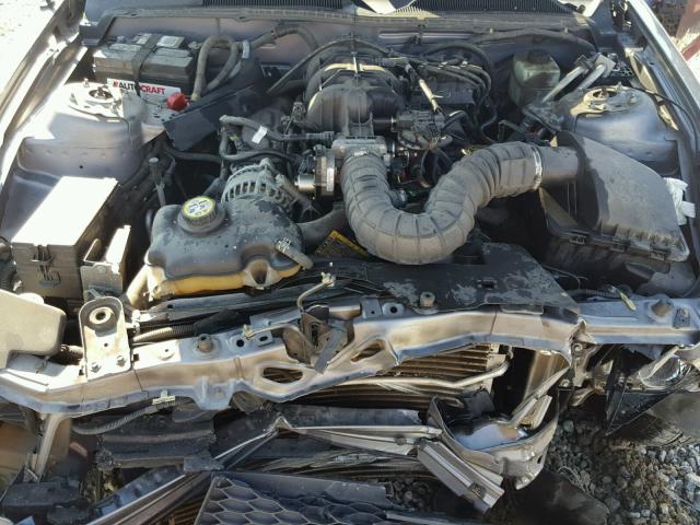 1ZVFT84NX65206330 - 2006 FORD MUSTANG GRAY photo 7