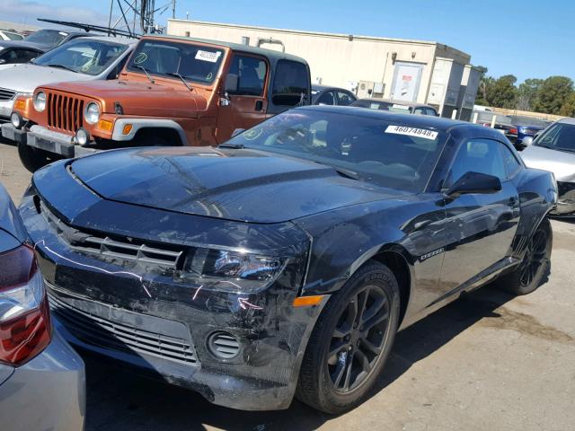 2G1FE1E38E9269065 - 2014 CHEVROLET CAMARO LS BLACK photo 2