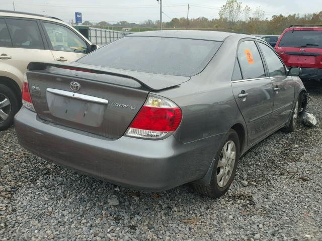 4T1BE32KX5U566172 - 2005 TOYOTA CAMRY LE 灰色 照片 4