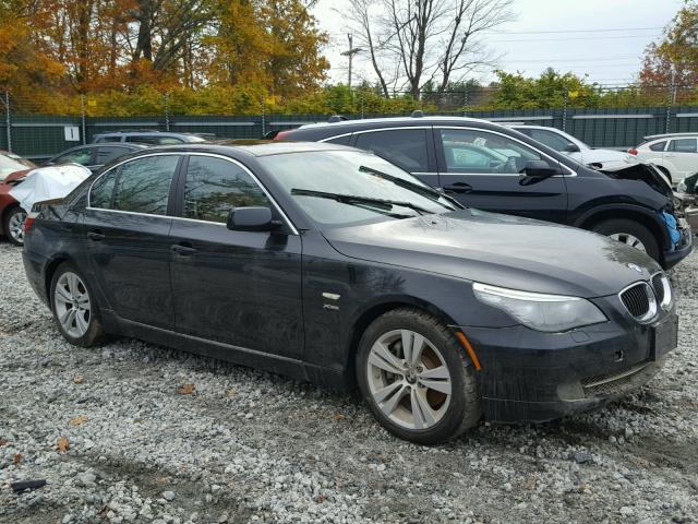 WBANV13599C152565 - 2009 BMW 528 XI BLACK photo 1