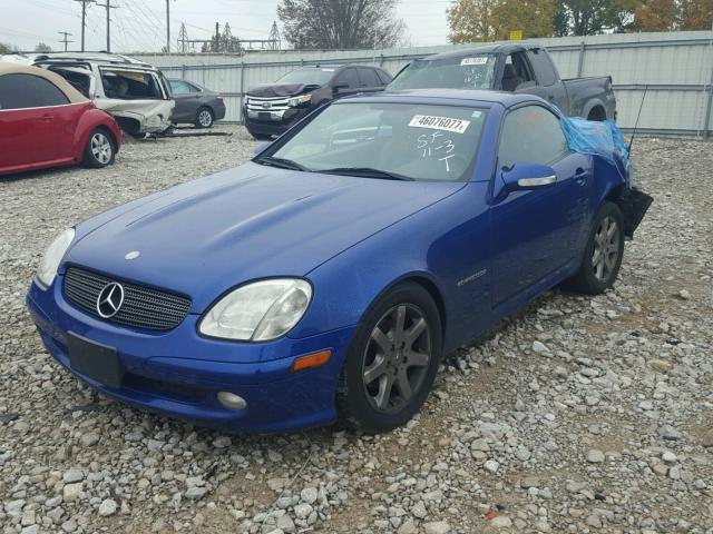 WDBKK49F81F204818 - 2001 MERCEDES-BENZ SLK 230 KO BLUE photo 2