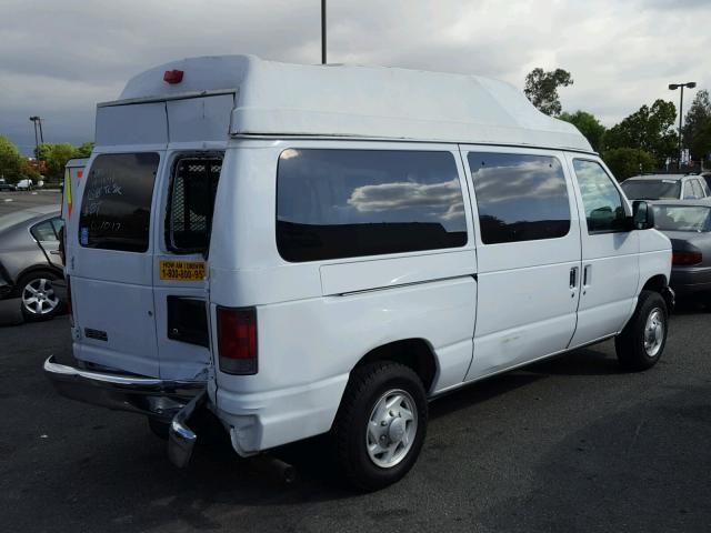 1FBNE31L85HA18521 - 2005 FORD ECONOLINE WHITE photo 4