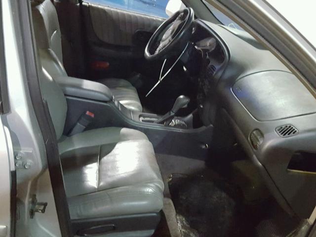 1G2WR52141F176734 - 2001 PONTIAC GRAND PRIX SILVER photo 5