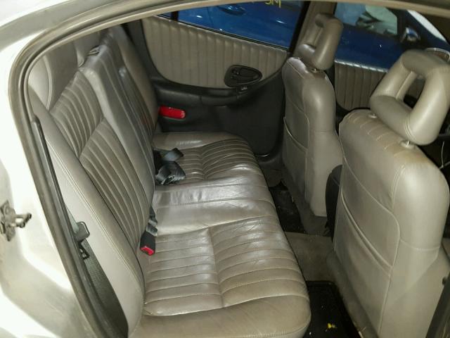 1G2WR52141F176734 - 2001 PONTIAC GRAND PRIX SILVER photo 6
