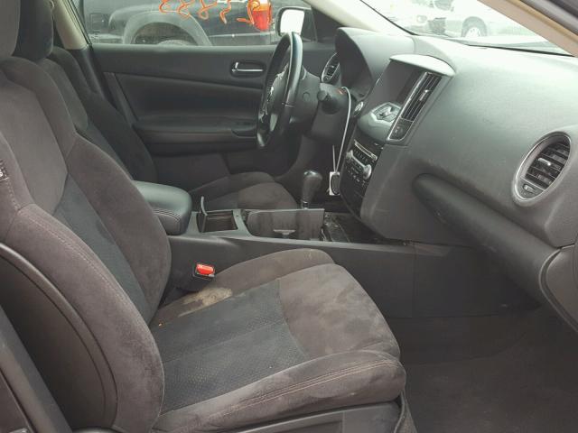 1N4AA51E59C861958 - 2009 NISSAN MAXIMA S GRAY photo 5