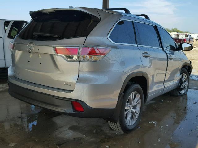 5TDKKRFH1FS119153 - 2015 TOYOTA HIGHLANDER SILVER photo 4