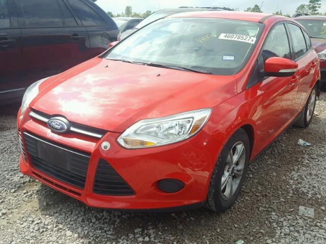 1FADP3K23EL317697 - 2014 FORD FOCUS SE RED photo 2