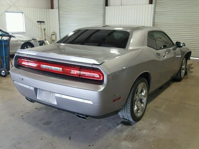 2C3CDYAG2EH294018 - 2014 DODGE CHALLENGER SILVER photo 4