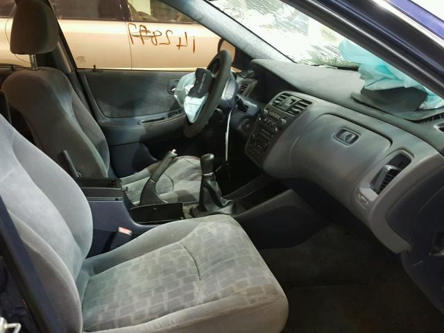 1HGCG55622A053297 - 2002 HONDA ACCORD EX BLUE photo 5