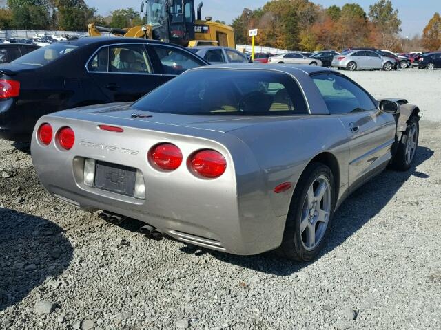 1G1YY22G0X5100106 - 1999 CHEVROLET CORVETTE SILVER photo 4