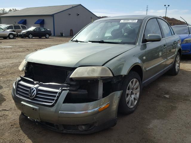 WVWPD63B53P039178 - 2003 VOLKSWAGEN PASSAT GLS GREEN photo 2