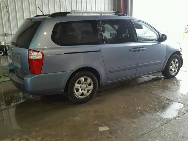 KNDMB233396296896 - 2009 KIA SEDONA EX BLUE photo 4