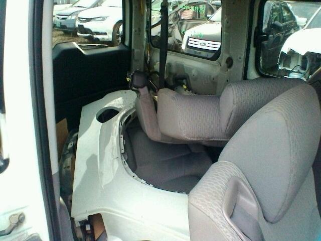 5J6YH28339L001106 - 2009 HONDA ELEMENT LX WHITE photo 6