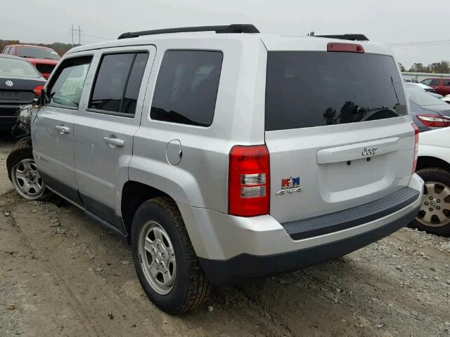 1J4NF1GB1BD173677 - 2011 JEEP PATRIOT SP SILVER photo 3