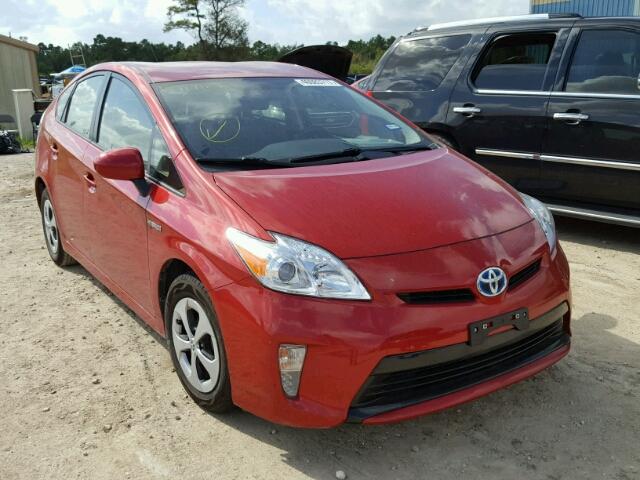 JTDKN3DU8F0463716 - 2015 TOYOTA PRIUS RED photo 1