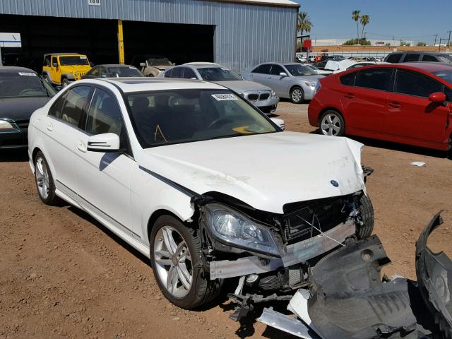 WDDGF4HBXER309705 - 2014 MERCEDES-BENZ C 250 WHITE photo 1