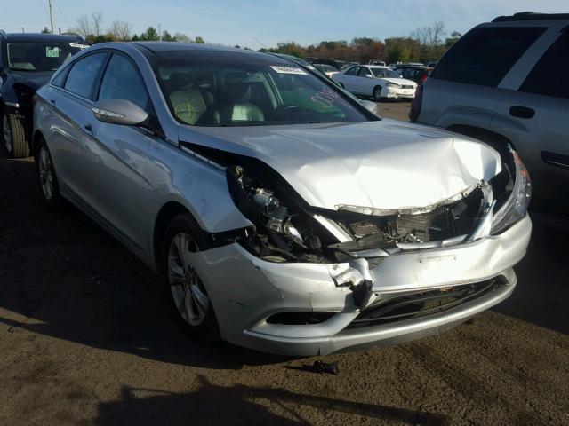 5NPEC4AC4DH611008 - 2013 HYUNDAI SONATA SE 黑色 照片 1