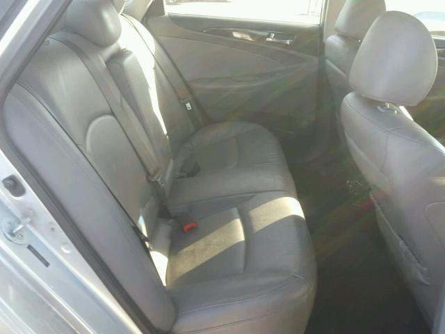 5NPEC4AC4DH611008 - 2013 HYUNDAI SONATA SE 黑色 照片 6