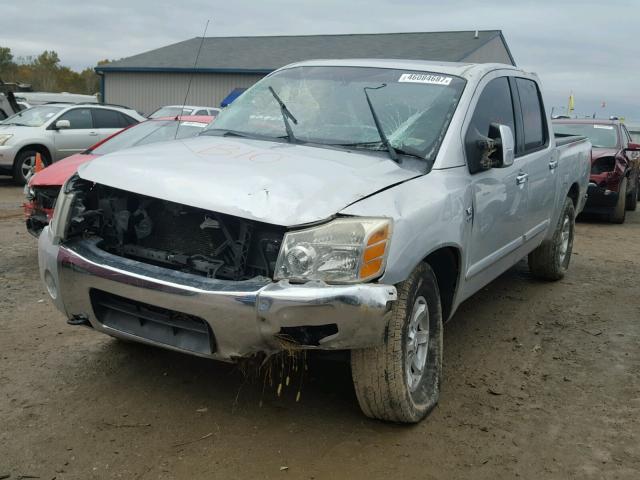 1N6AA07B64N576965 - 2004 NISSAN TITAN XE SILVER photo 2