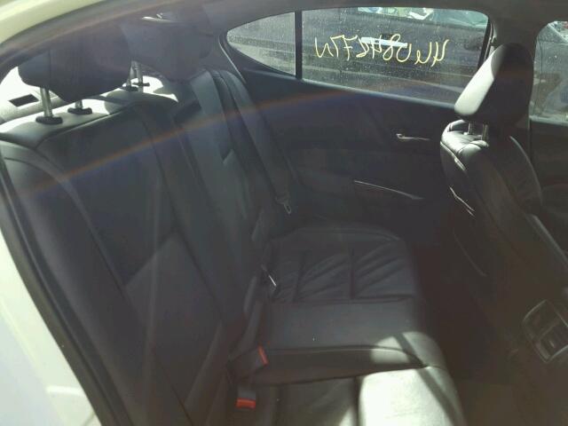 19UUB1F5XGA010948 - 2016 ACURA TLX TECH WHITE photo 6