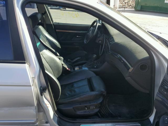 WBADR6346YGN91444 - 2000 BMW 540 IT AUT ვერცხლისფერი ფოტო 5