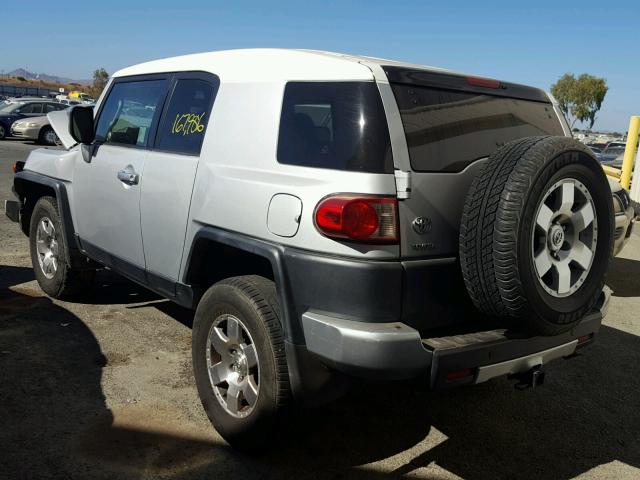 JTEBU11F48K051602 - 2008 TOYOTA FJ CRUISER GRAY photo 3