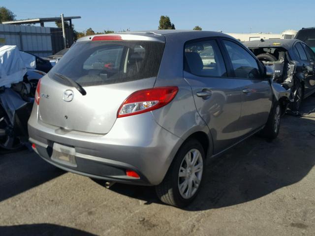 JM1DE1KZ4E0187870 - 2014 MAZDA MAZDA2 SPO GRAY photo 4