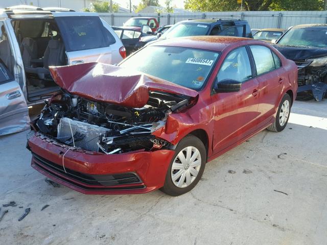 3VW267AJ2GM408611 - 2016 VOLKSWAGEN JETTA S RED photo 2