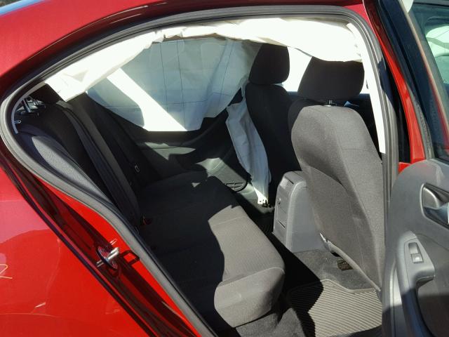 3VW267AJ2GM408611 - 2016 VOLKSWAGEN JETTA S RED photo 6