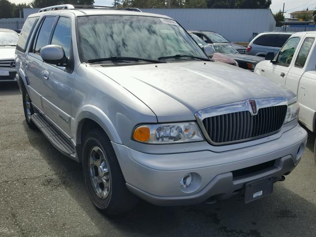 5LMPU28A0YLJ13459 - 2000 LINCOLN NAVIGATOR 灰色 照片 1
