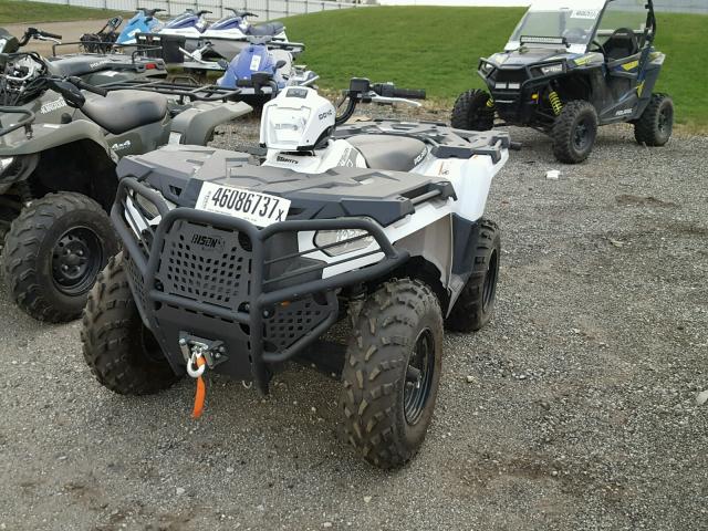 4XASEE577FA217536 - 2015 POLARIS SPORTSMAN 白色 照片 2