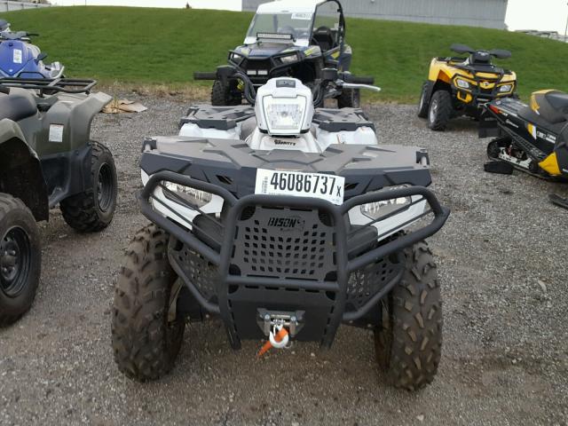 4XASEE577FA217536 - 2015 POLARIS SPORTSMAN 白色 照片 9