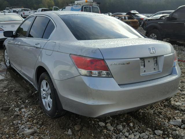 1HGCP2F47AA039826 - 2010 HONDA ACCORD LXP SILVER photo 3